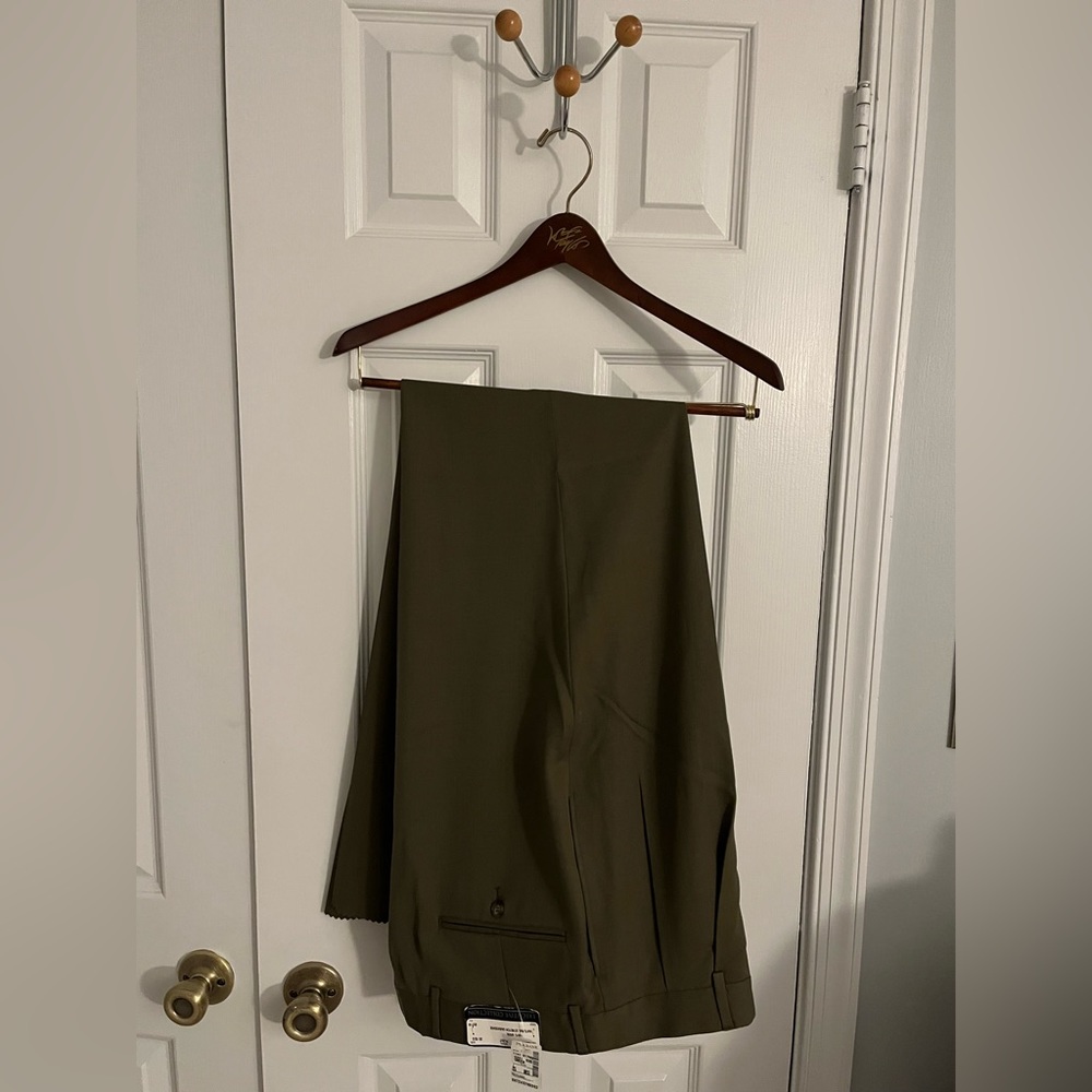 Jos. A. Bank Executive Collection Wool Gabardine Pleated Dress Pants